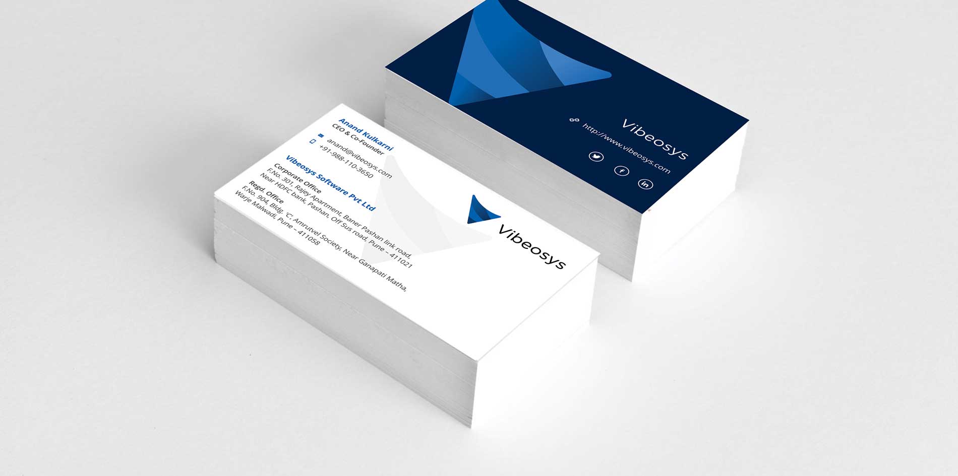 img/vibeosys/vibeosys-business-card-xl.png